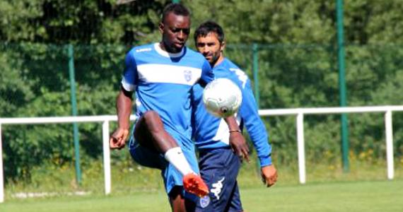 Khassa Camara file à Xanthi